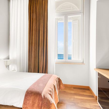 Hotel Dua Residence Пореч Экстерьер фото