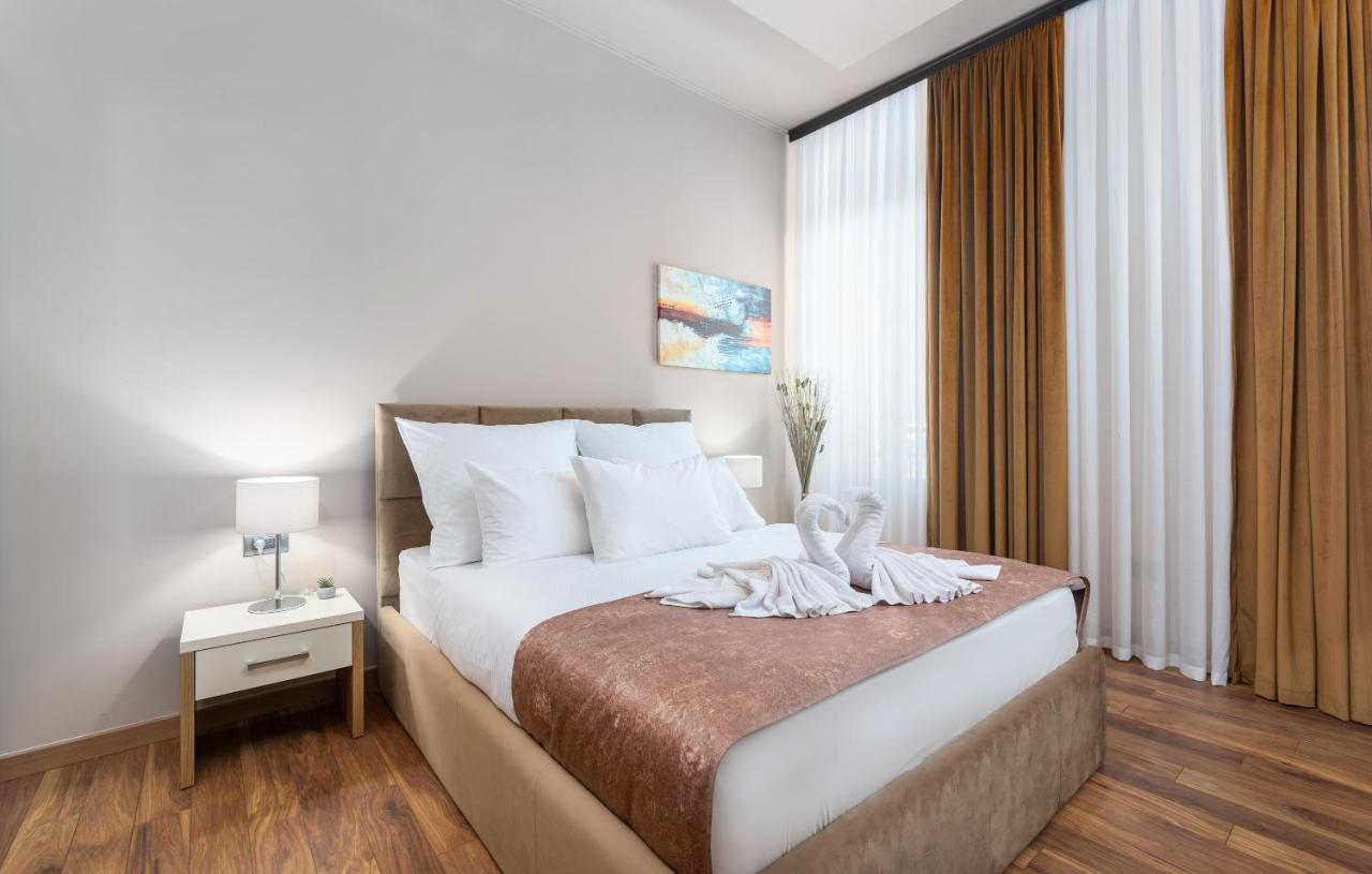 Hotel Dua Residence Пореч Экстерьер фото