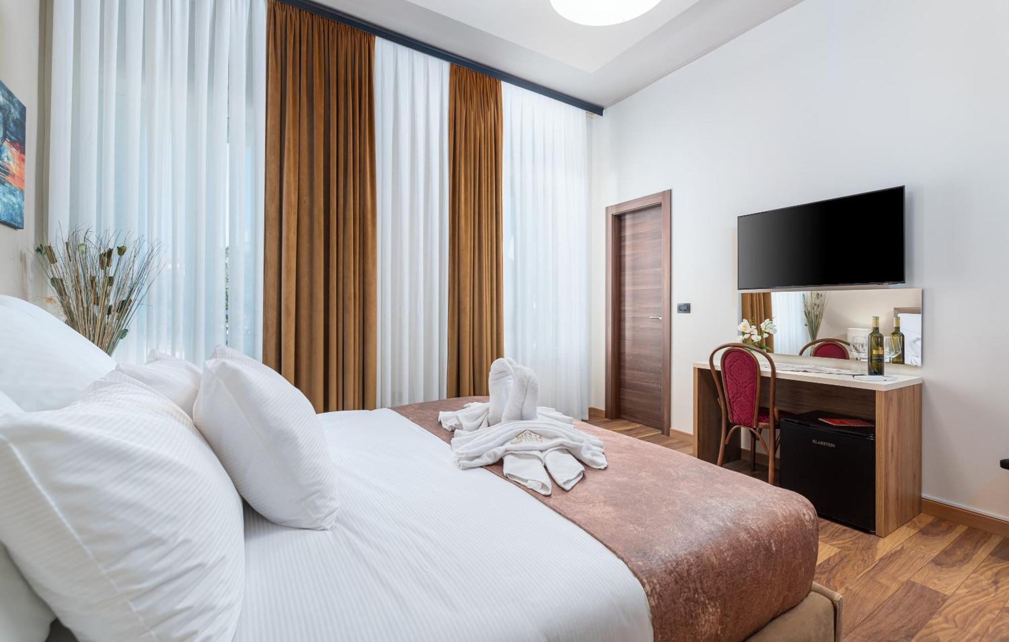 Hotel Dua Residence Пореч Экстерьер фото