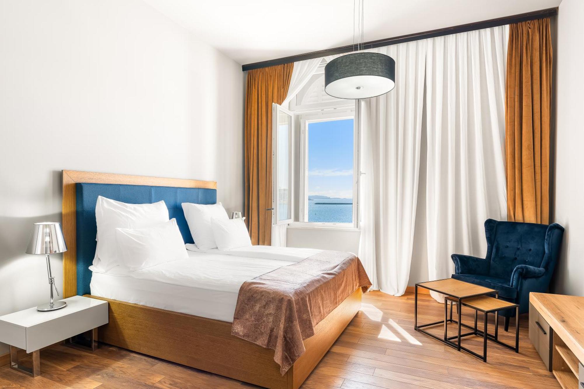 Hotel Dua Residence Пореч Экстерьер фото